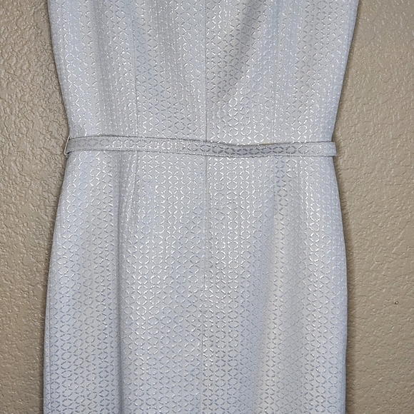 Alex Marie Vintage White Sleeveless Sheath Dress Midi, Metalic Details Size 8 - Picture 5 of 14